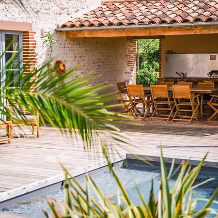 L'albigeoise Des Templiers - Piscine - Vue Panoramique Villa *